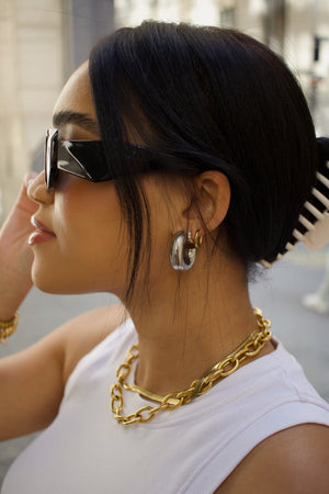 Open image in slideshow, Everly Chunky Hoops
